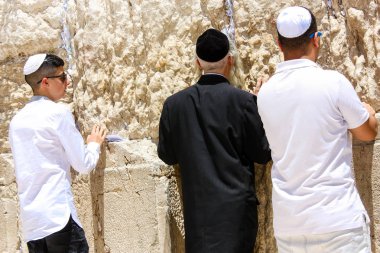 Kudüs İsrail 21 Mayıs 2018 görüntülemek açık dua bilinmeyenli halkı Batı Kudüs eski şehri akşam duvar