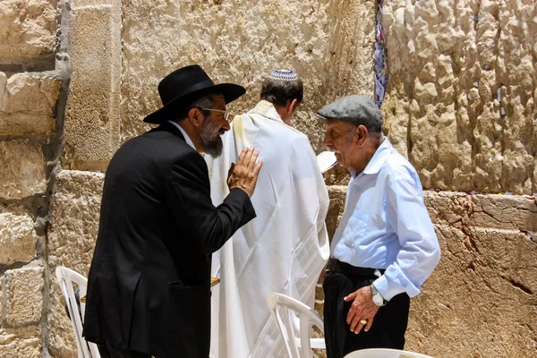 Jérusalem Israël Mai 2018 Vue Vieil Homme Bénissant Religieux Devant — Photo