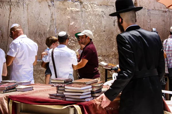 Kudüs İsrail 21 Mayıs 2018 görüntülemek açık dua bilinmeyenli halkı Batı Kudüs eski şehri akşam duvar