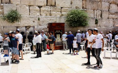 Kudüs İsrail 21 Mayıs 2018 görüntülemek açık dua bilinmeyenli halkı Batı Kudüs eski şehri akşam duvar