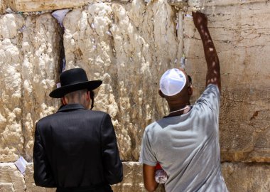 Kudüs İsrail 21 Mayıs 2018 görüntülemek açık dua bilinmeyenli halkı Batı Kudüs eski şehri akşam duvar