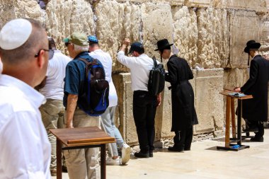 Kudüs İsrail 21 Mayıs 2018 görüntülemek açık dua bilinmeyenli halkı Batı Kudüs eski şehri akşam duvar