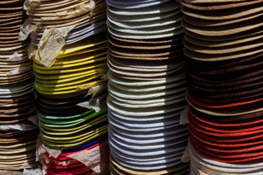 Kudüs İsrail 21 Mayıs 2018 şapka eski şehir Kudüs İsrail'in bir Hatıra Eşyası dükkanda Closeup