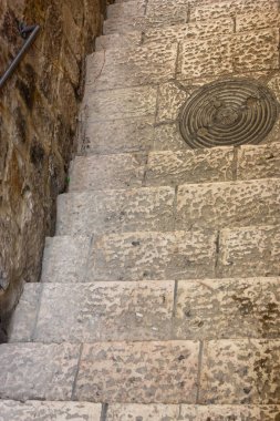 Kudüs İsrail 21 Mayıs 2018 Eski Kudüs şehri akşam Yahudi Mahallesi sokak görünümü