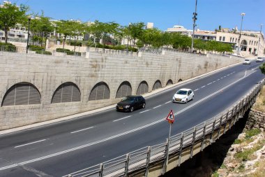 Kudüs İsrail 21 Mayıs 2018 Yafa Caddesi'nde trafik sirkülasyon sabah görünümünü