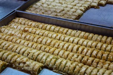 Kudüs İsrail 24 Mayıs 2018 çeşitli hamur işleri Closeup lehimlemek içinde çarşı Kudüs İsrail akşamları