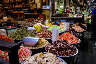 Kudüs İsrail 24 Mayıs 2018 çeşitli Kuruyemiş Closeup lehimlemek içinde çarşı Kudüs İsrail