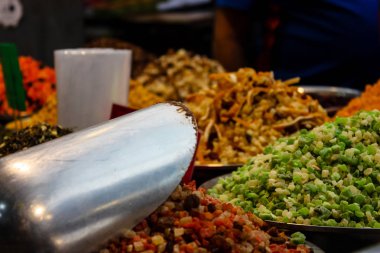 Kudüs İsrail 24 Mayıs 2018 çeşitli Kuruyemiş Closeup lehimlemek içinde çarşı Kudüs İsrail