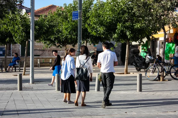 Gerusalemme Israele Maggio 2018 Persone Sconosciute Che Camminano Strada Jaffa — Foto Stock