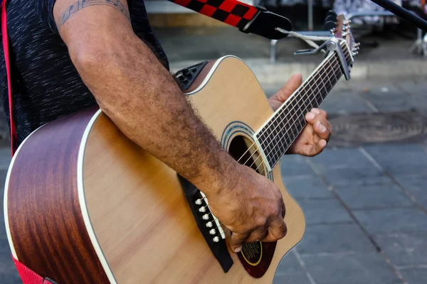 Jeruzalem Israël Mei 2018 Uitzicht Een Straat Muzikant Zingen Bij — Stockfoto