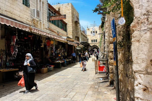 Jerusalém Israel Maio 2018 Vista Pessoas Desconhecidas Andando Rua David — Fotografia de Stock