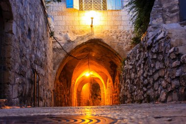 Kudüs İsrail 31 Mayıs 2018 Eski Kudüs şehri, gece yerden sokak görünümü