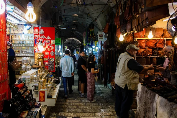 Jeruzalém Izrael Května 2018 Pohled Neznámých Lidí Kteří Jdou Ulici — Stock fotografie