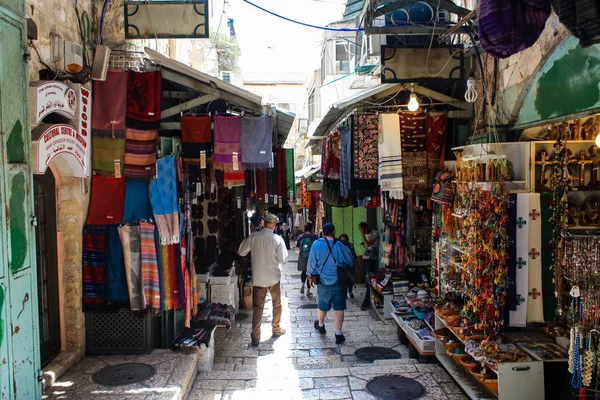 Izrael Jerozolima Maja 2018 Widok Ludzi Niewiadomych Chodzenie David Street — Zdjęcie stockowe
