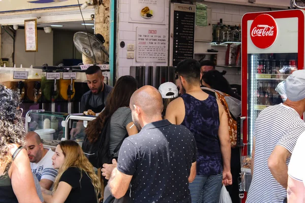 Jerusalém Israel Junho 2018 Vista Pessoas Desconhecidas Andando Fazendo Compras — Fotografia de Stock