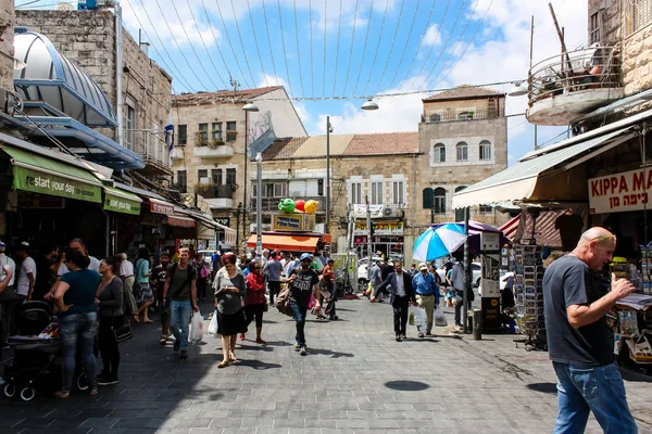 Jerusalém Israel Junho 2018 Vista Pessoas Desconhecidas Andando Fazendo Compras — Fotografia de Stock