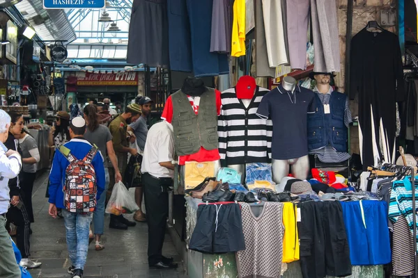 Jerusalén Israel Junio 2018 Vista Gente Desconocida Caminando Comprando Mercado —  Fotos de Stock