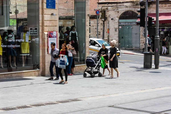 Jerusalén Israel Junio 2018 Vista Gente Desconocida Caminando Por Calle — Foto de Stock