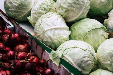 Çeşitli sebze ve meyve closeup İsrail piyasada satılan