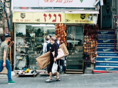 Kudüs İsrail 12 Haziran 2018 sabah Kudüs'ün Yafa Caddesi'nde bir dükkan görünümünü