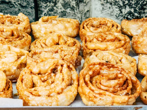 Иерусалим Израиль Июнь 2018 Вид Различные Пирожные Продаваемые Рынке Иерусалиме — стоковое фото