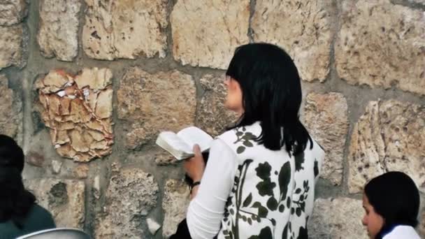 Jerusalem Israel Juni 2018 Blick Auf Unbekannte Frauen Die Morgens — Stockvideo