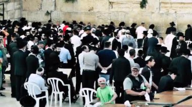 Kudüs İsrail 18 Haziran 2018 görüntülemek bilinmeyenli insanlar dua eden önü Kudüs'ün eski şehri Western duvara sabah