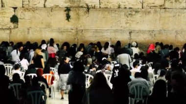 Kudüs İsrail 18 Haziran 2018 görüntülemek bilinmeyenli insanlar dua eden önü Kudüs'ün eski şehri Western duvara sabah