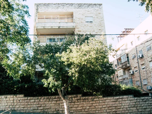 2018 日イスラエル エルサレム イスラエル共和国のエルサレムの Jabotinsky の通りの建物の表示 — ストック写真