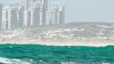 Palmachim plaj Rishon Lezion İsrail'in Tel Aviv görünümü  