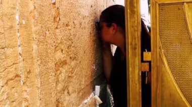 Kudüs İsrail 18 Haziran 2018 görüntülemek açık dua bilinmeyenli kadınların Kudüs'ün eski şehri Western duvara sabah