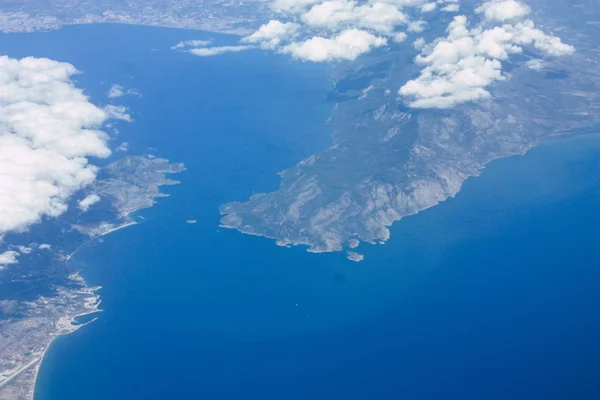 在1万英尺高空的地中海海岸鸟瞰下午 — 图库照片