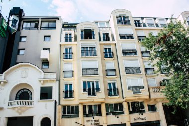 Reims Fransa 02 Temmuz 2018 Rue Buirette Sokağı'nda Reims şehir sabah binalarda görünümünü