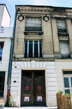 Reims Fransa 02 Temmuz 2018 Rue Buirette Sokağı'nda Reims şehir sabah binalarda görünümünü