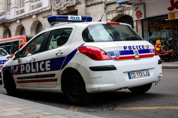 Reims Francia Julio 2018 Vista Coche Policía Francés Estacionado Calle —  Fotos de Stock