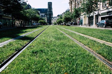 Reims Fransa 02 Temmuz 2018 görünümünü sabah Reims Fransa kentinde tramvay