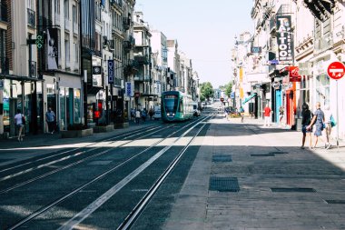 Reims Fransa 02 Temmuz 2018 görünümünü sabah Reims Fransa kentinde tramvay