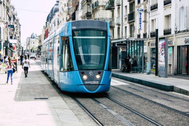 Reims Fransa 02 Temmuz 2018 tramvay ve tramvay Fransa Reims şehir sabah görünümü