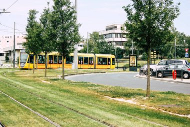 Reims Fransa 02 Temmuz 2018 tramvay ve tramvay Fransa Reims şehir sabah görünümü