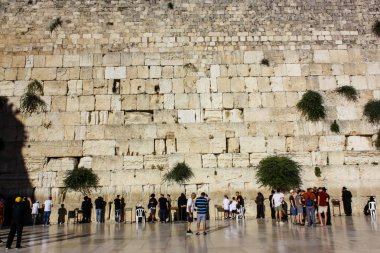 Kudüs İsrail 20 Haziran 2018 görüntülemek bilinmeyenli insanlar dua eden önü Western Wall Eski Kudüs şehri akşam