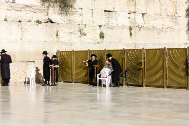 Kudüs İsrail 20 Haziran 2018 görüntülemek bilinmeyenli insanlar dua eden önü Western Wall Eski Kudüs şehri akşam