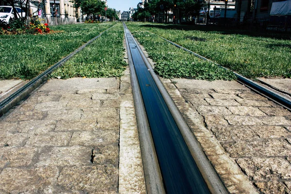 Reims Fransa 02 Temmuz 2018 görünümünü sabah Reims Fransa kentinde tramvay