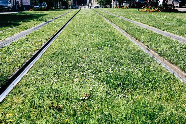 Reims Fransa 02 Temmuz 2018 görünümünü sabah Reims Fransa kentinde tramvay