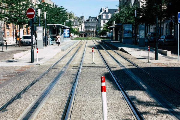 Reims Fransa 02 Temmuz 2018 görünümünü sabah Reims Fransa kentinde tramvay