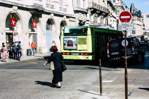 Reims Francia Julio 2018 Vista Del Autobús Transporte Público Ciudad —  Fotos de Stock