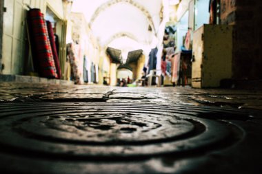 Kudüs İsrail 09 Haziran 2018 Eski Kudüs şehri, öğleden sonra zemin seviyesinden sokak görünümü