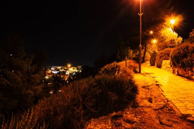 Kudüs İsrail Kudüs'ün 22 Haziran 2018 eski şehrin dış duvarına geceden panoramik görünüm