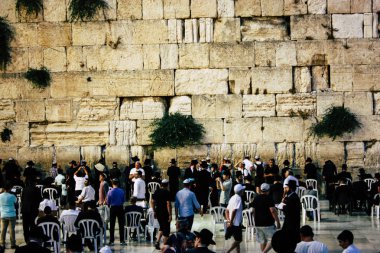 Kudüs İsrail 22 Haziran 2018 görüntülemek bilinmeyenli insanlar dua eden önü Western Wall, Kudüs'ün eski şehri akşam