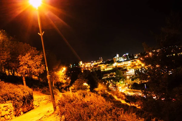 Kudüs İsrail Kudüs'ün 22 Haziran 2018 eski şehrin dış duvarına geceden panoramik görünüm