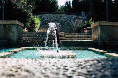 Teddy park bahçe ve Çeşme Kudüs İsrail görünümü